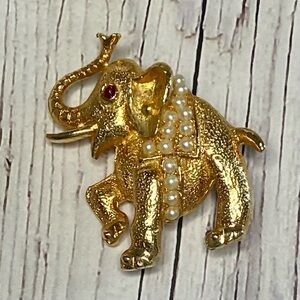 Vintage Gold Tone Elephant Brooch – Trunk Up, Pearl Saddle, Red Stone Eye, 1.25”
